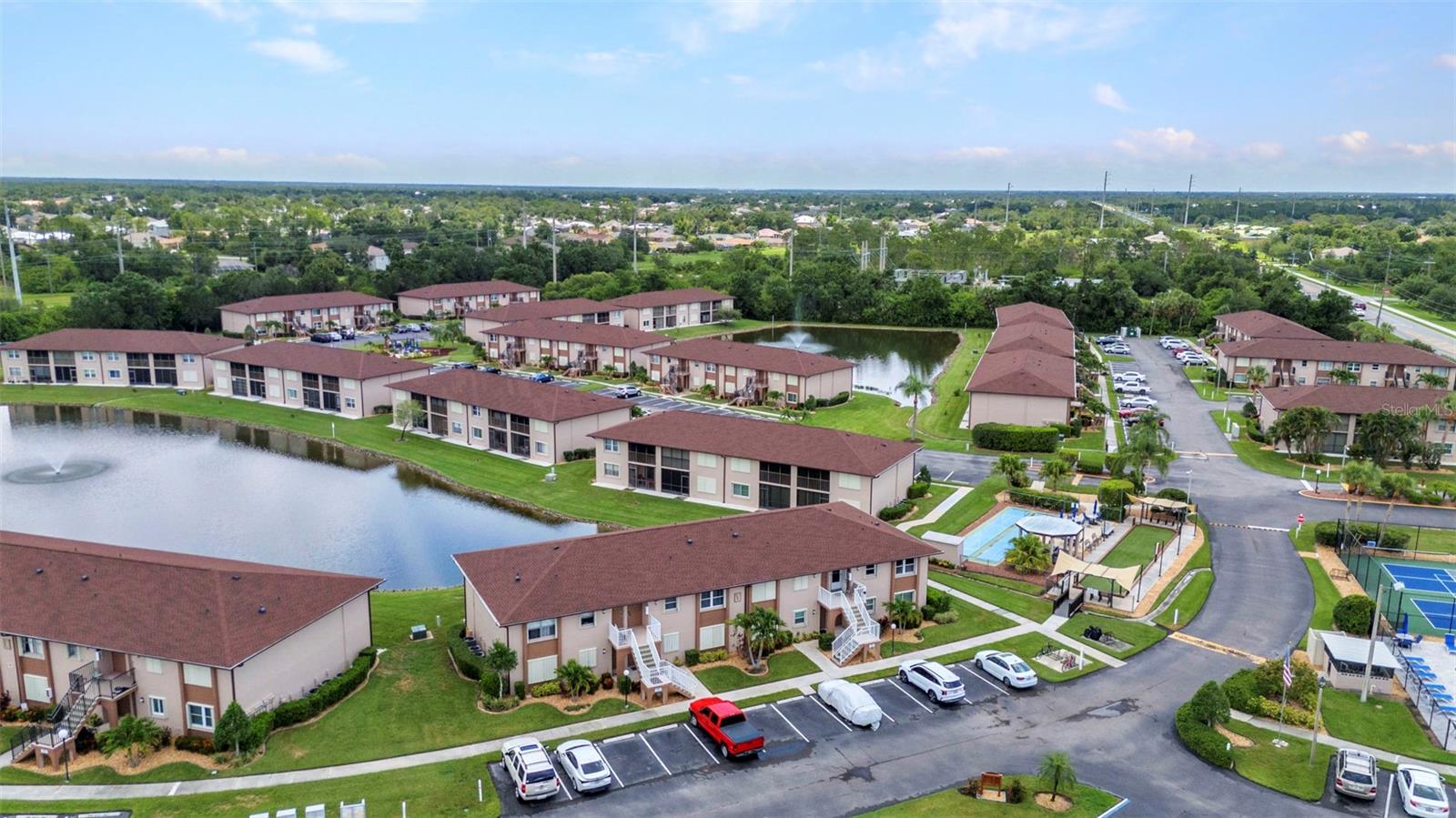 Image 30 of 49 For 25100 Sandhill Boulevard V202