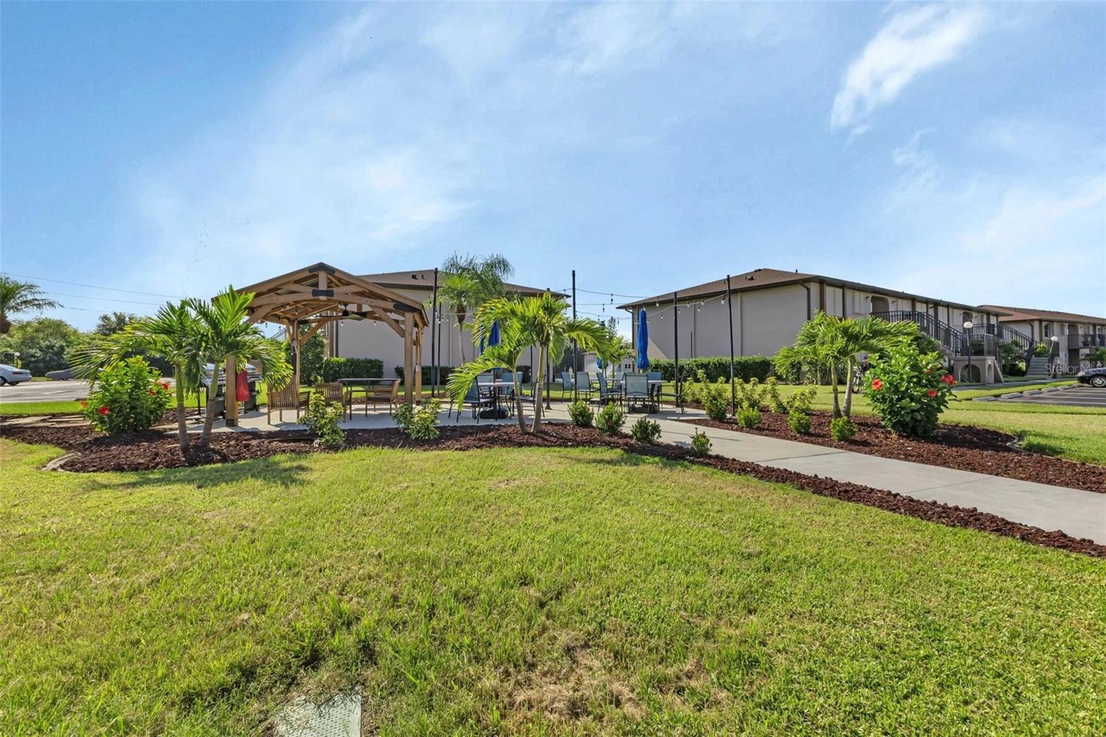 Image 40 of 49 For 25100 Sandhill Boulevard V202