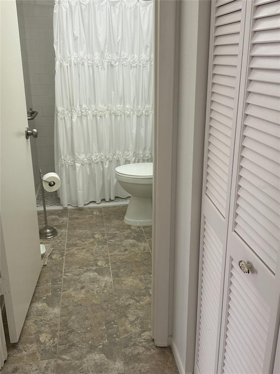 Image 12 of 17 For 6132 29th Avenue W