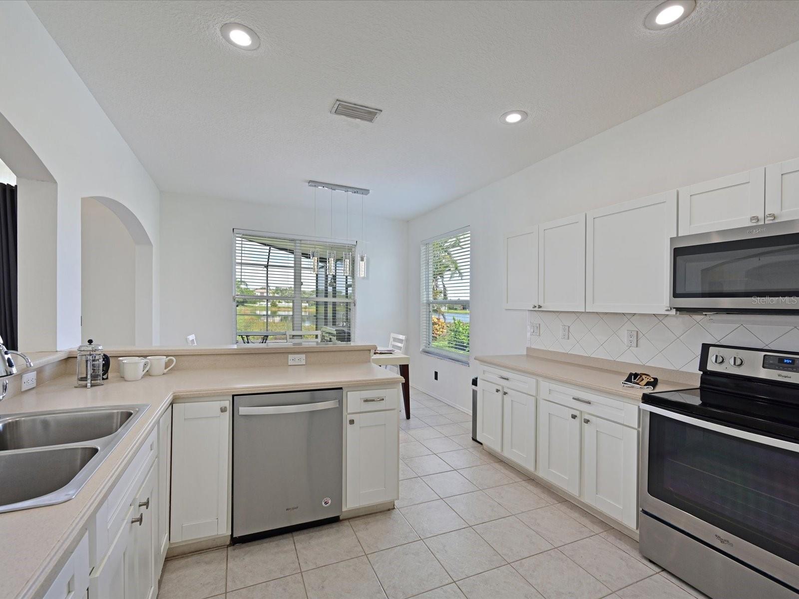 Image 16 of 39 For 5184 51st Lane W
