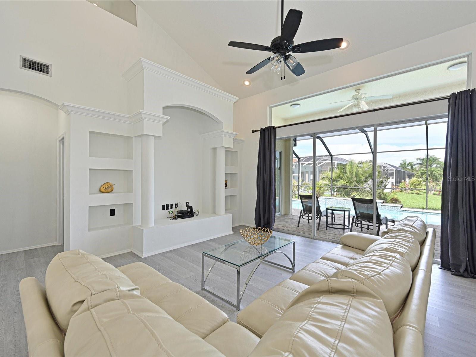 Image 9 of 39 For 5184 51st Lane W
