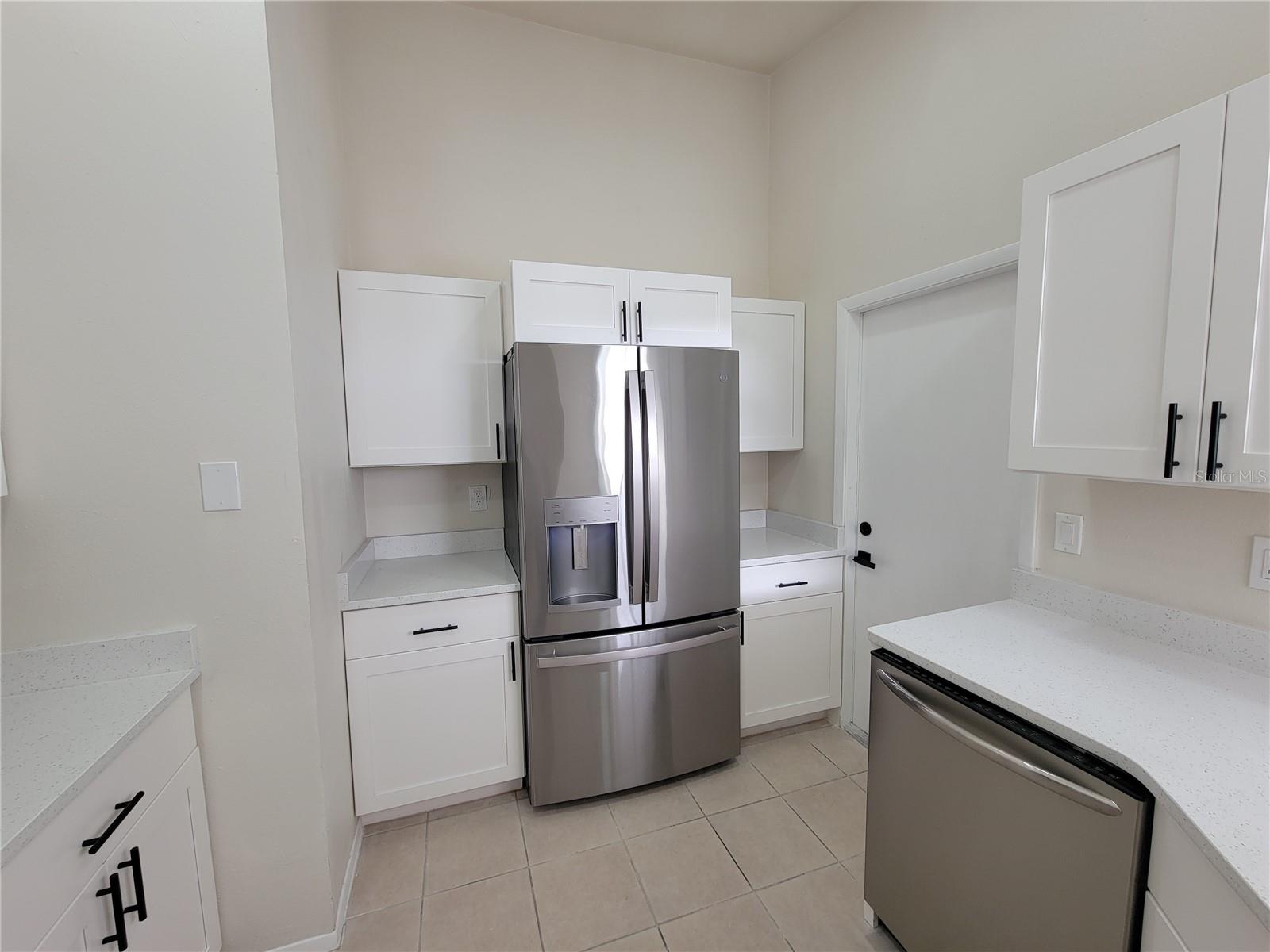 Image 7 of 33 For 1019 34th Avenue W