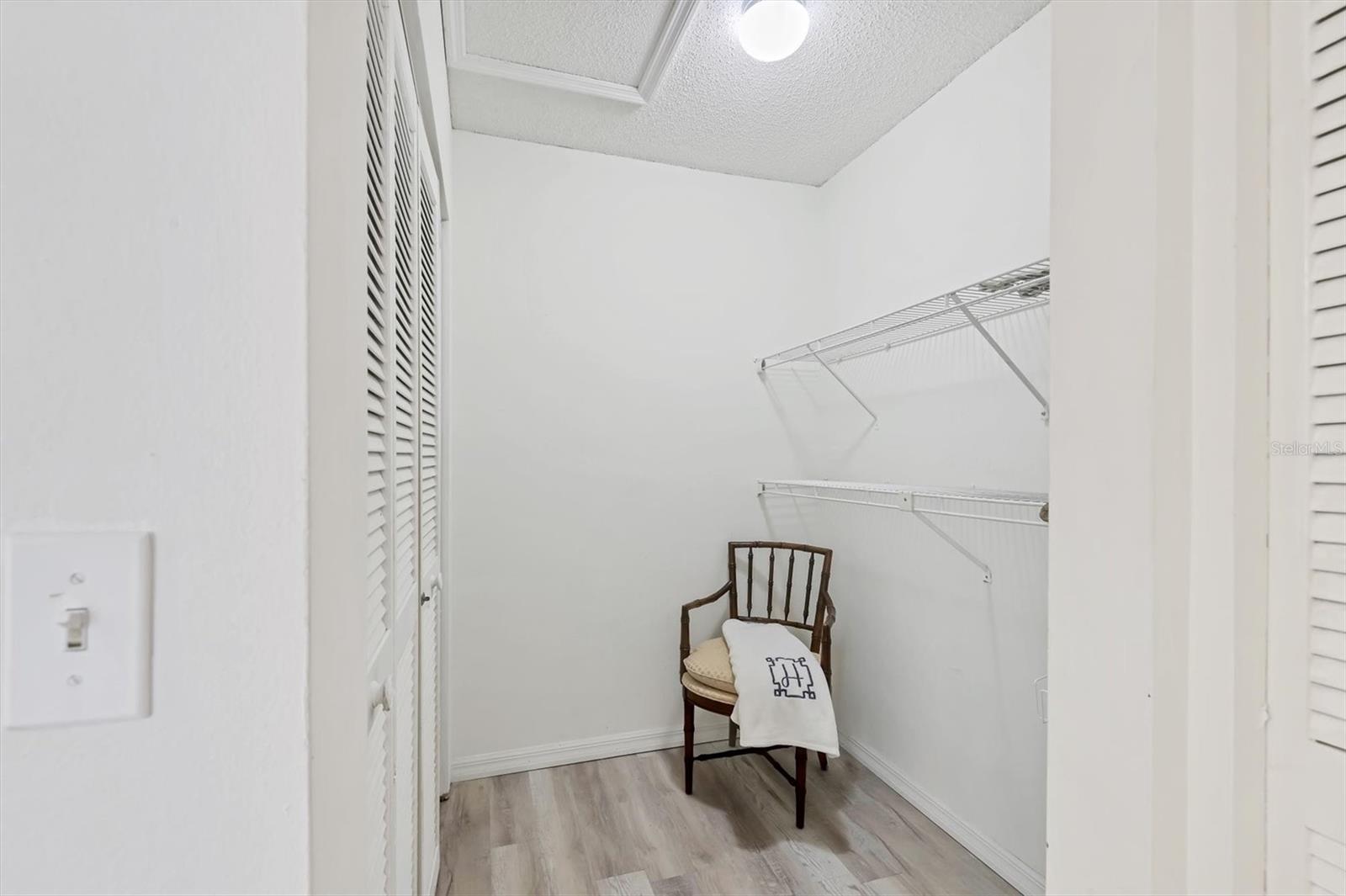 Image 13 of 29 For 840 Audubon Drive