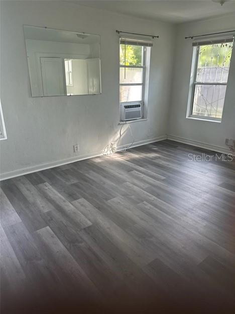 Image 5 of 11 For 1706 4th Avenue E B