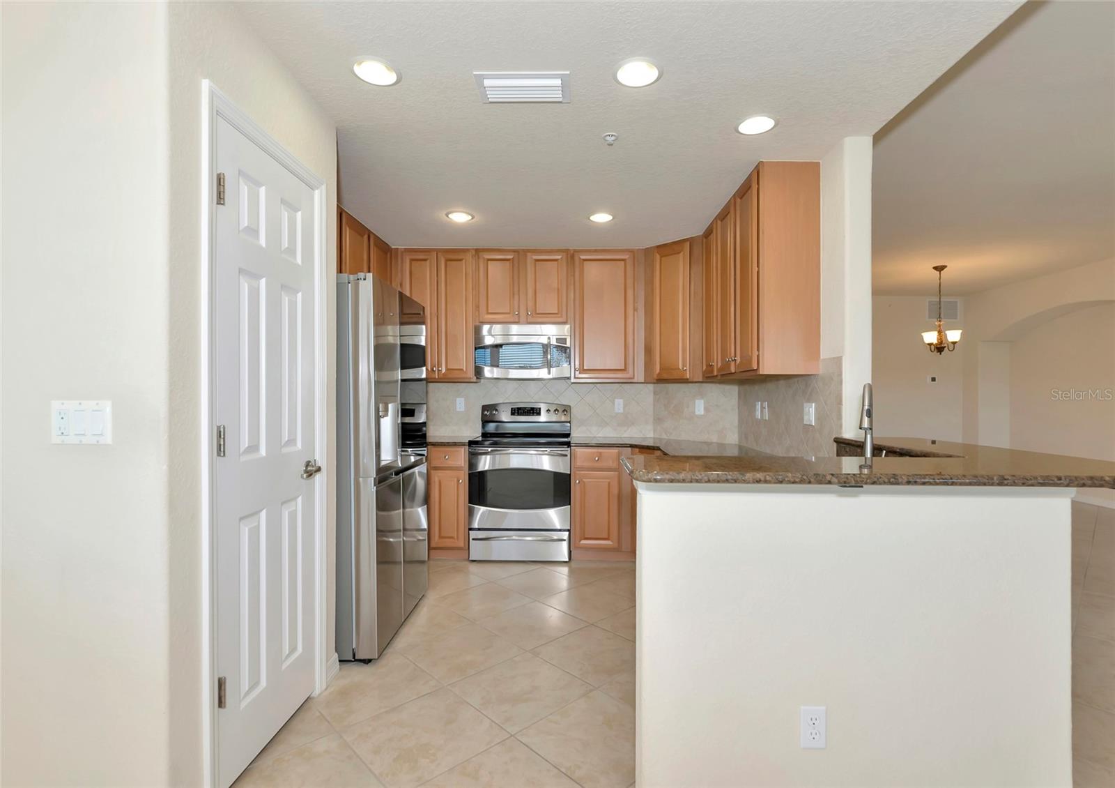 Image 12 of 64 For 318 Winding Brook Lane 104