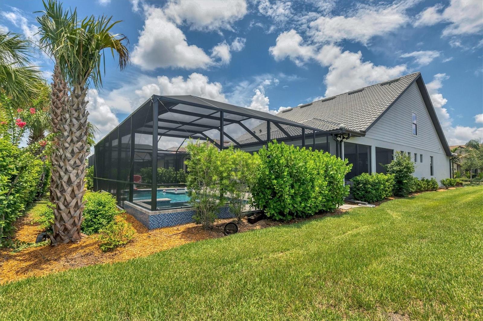 Image 37 of 54 For 5716 Bay Pine Way