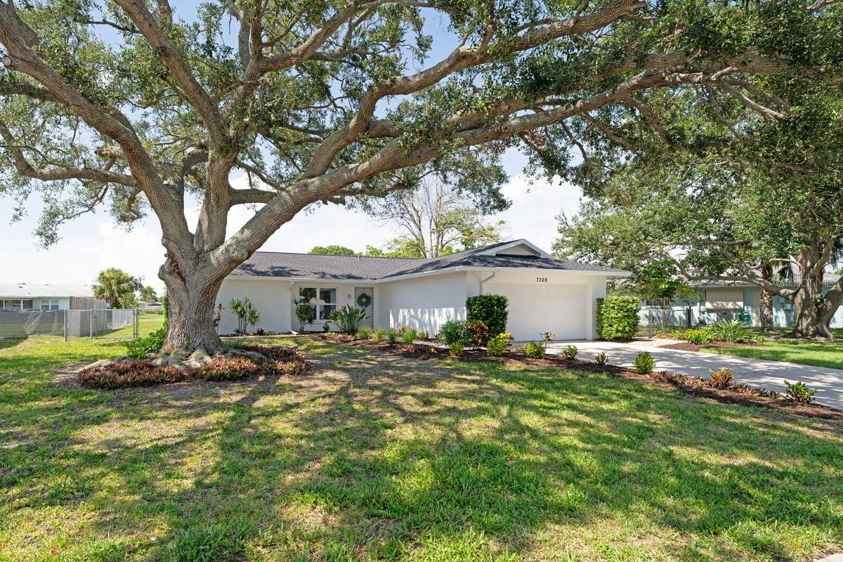 Details for 7308 17th Avenue W, BRADENTON, FL 34209