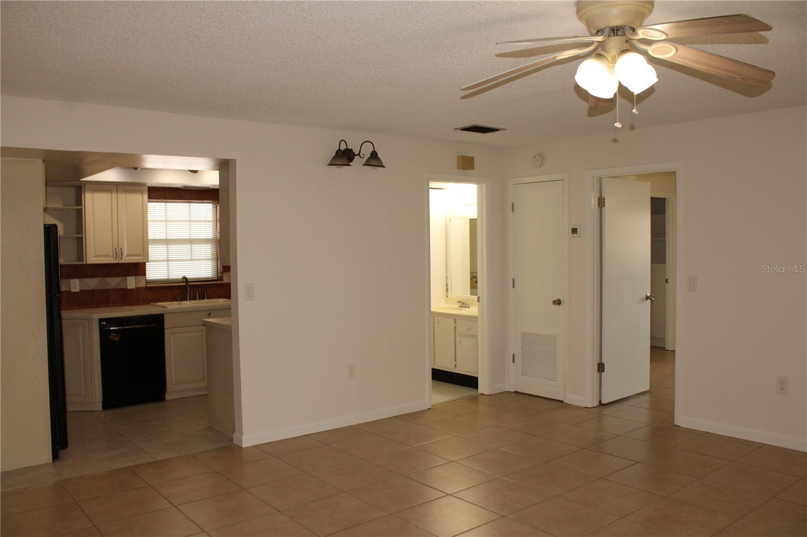 Image 11 of 31 For 2727 75th Street W 5i