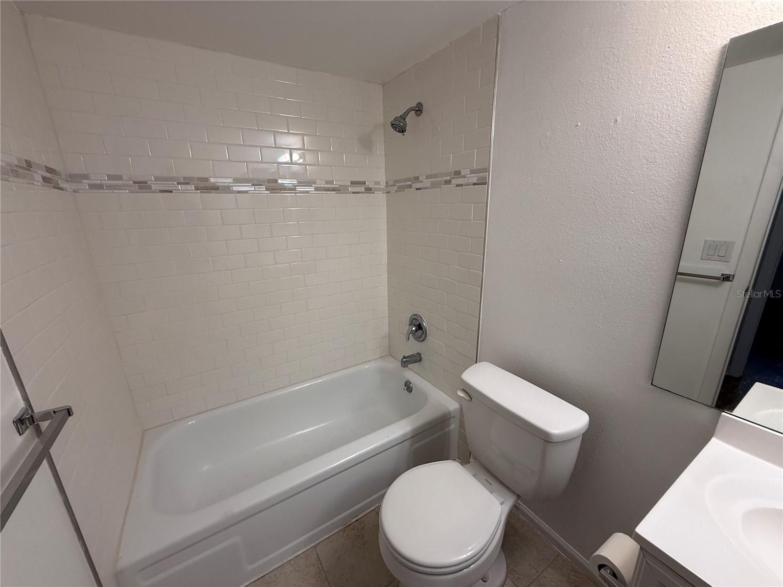 Image 19 of 26 For 1750 Belleair Forest Drive A13