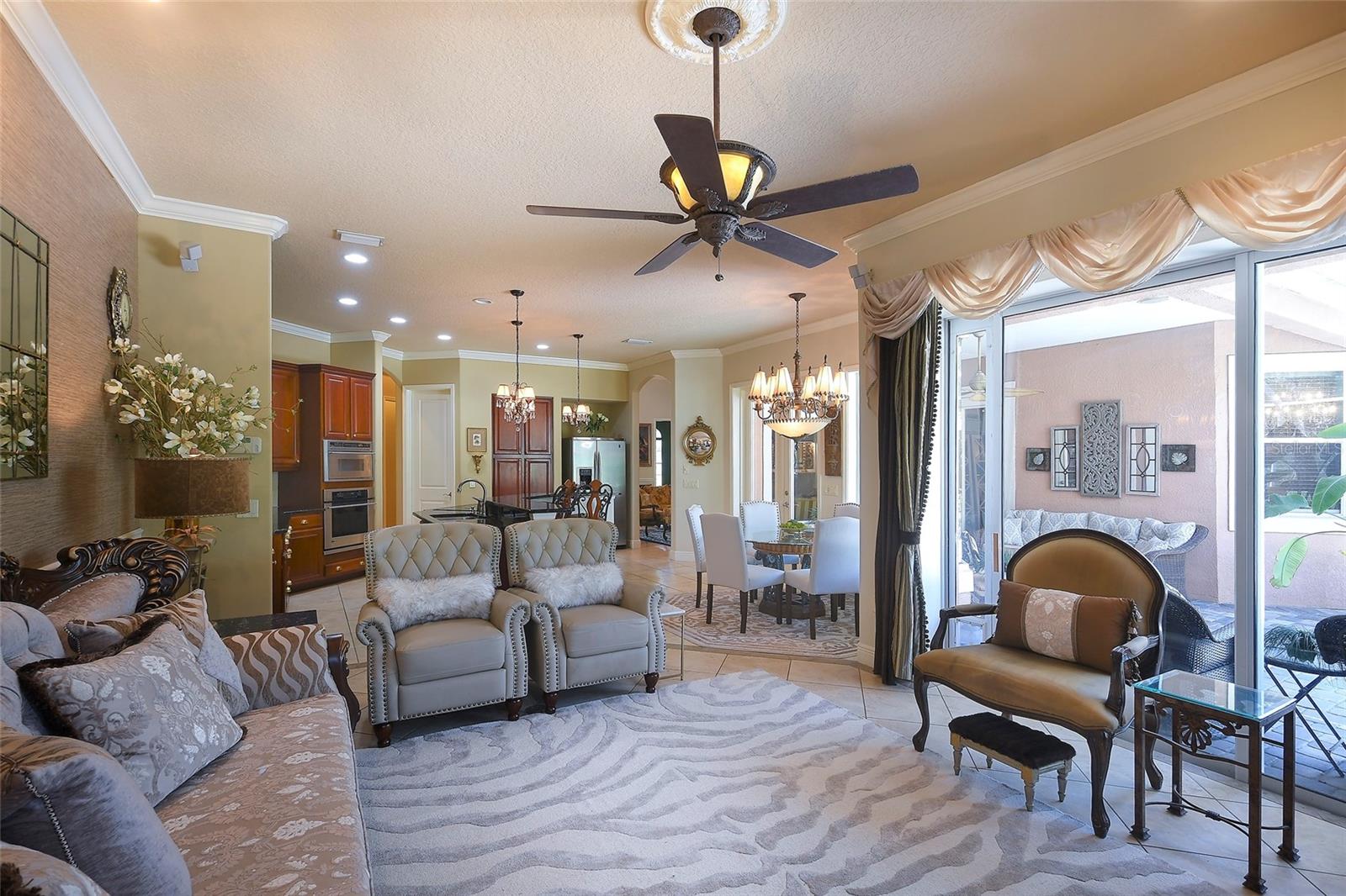 Image 11 of 37 For 2962 Wilderness Boulevard E
