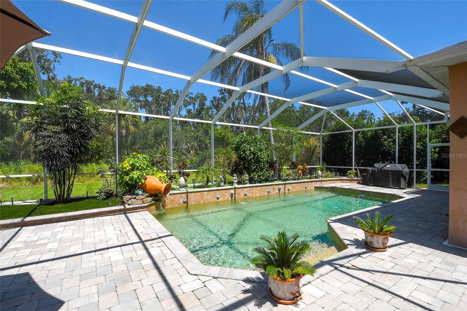 Image 28 of 37 For 2962 Wilderness Boulevard E