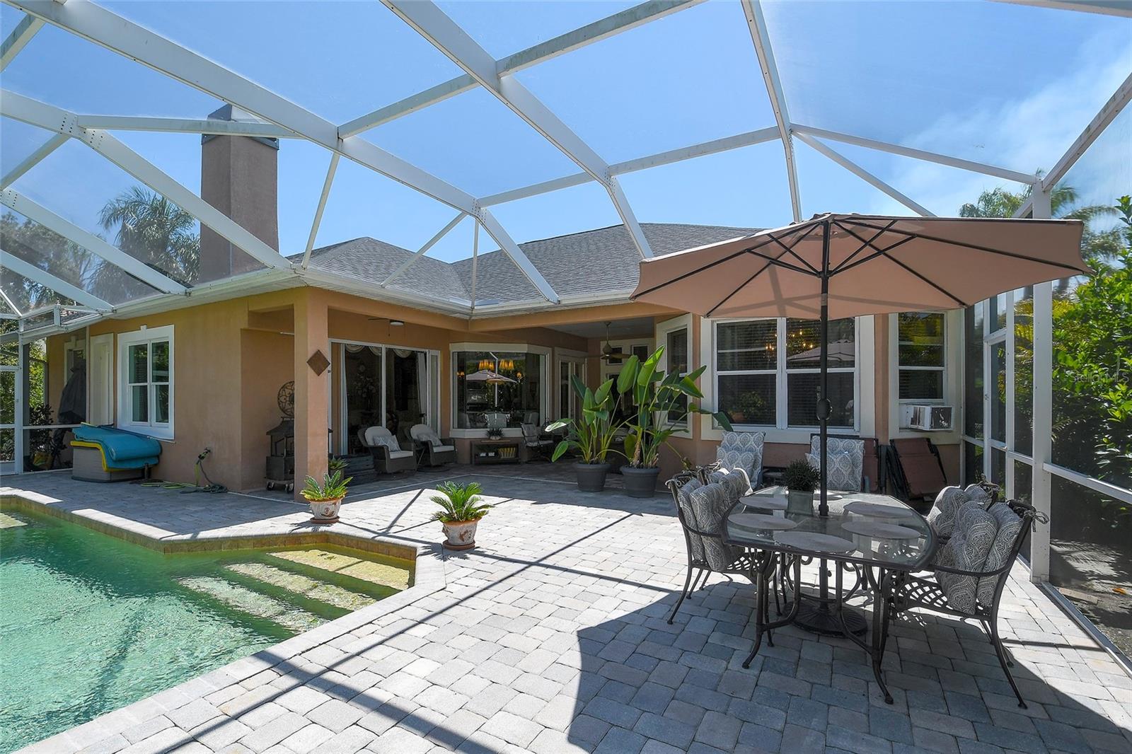 Image 29 of 37 For 2962 Wilderness Boulevard E