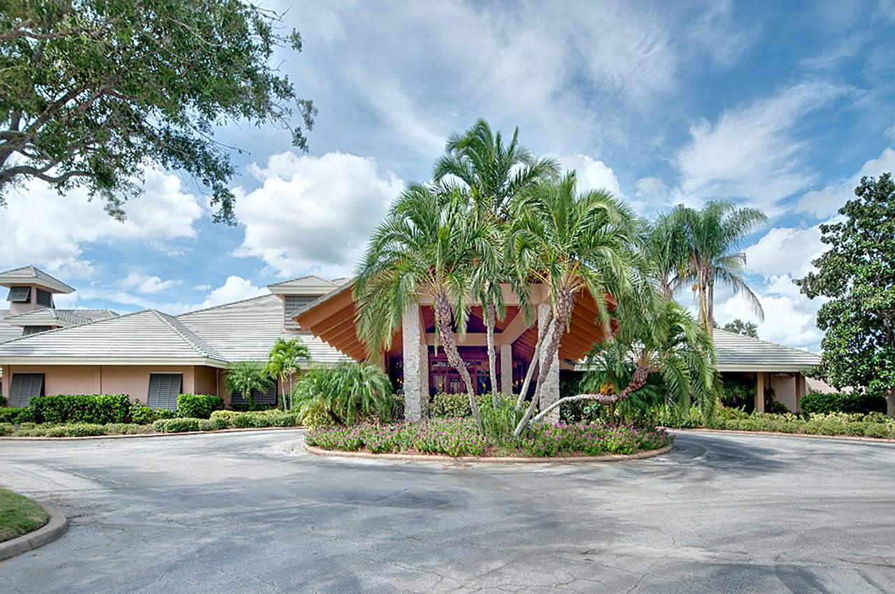 Image 32 of 37 For 2962 Wilderness Boulevard E
