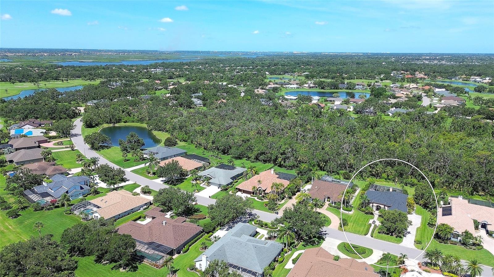 Image 5 of 37 For 2962 Wilderness Boulevard E