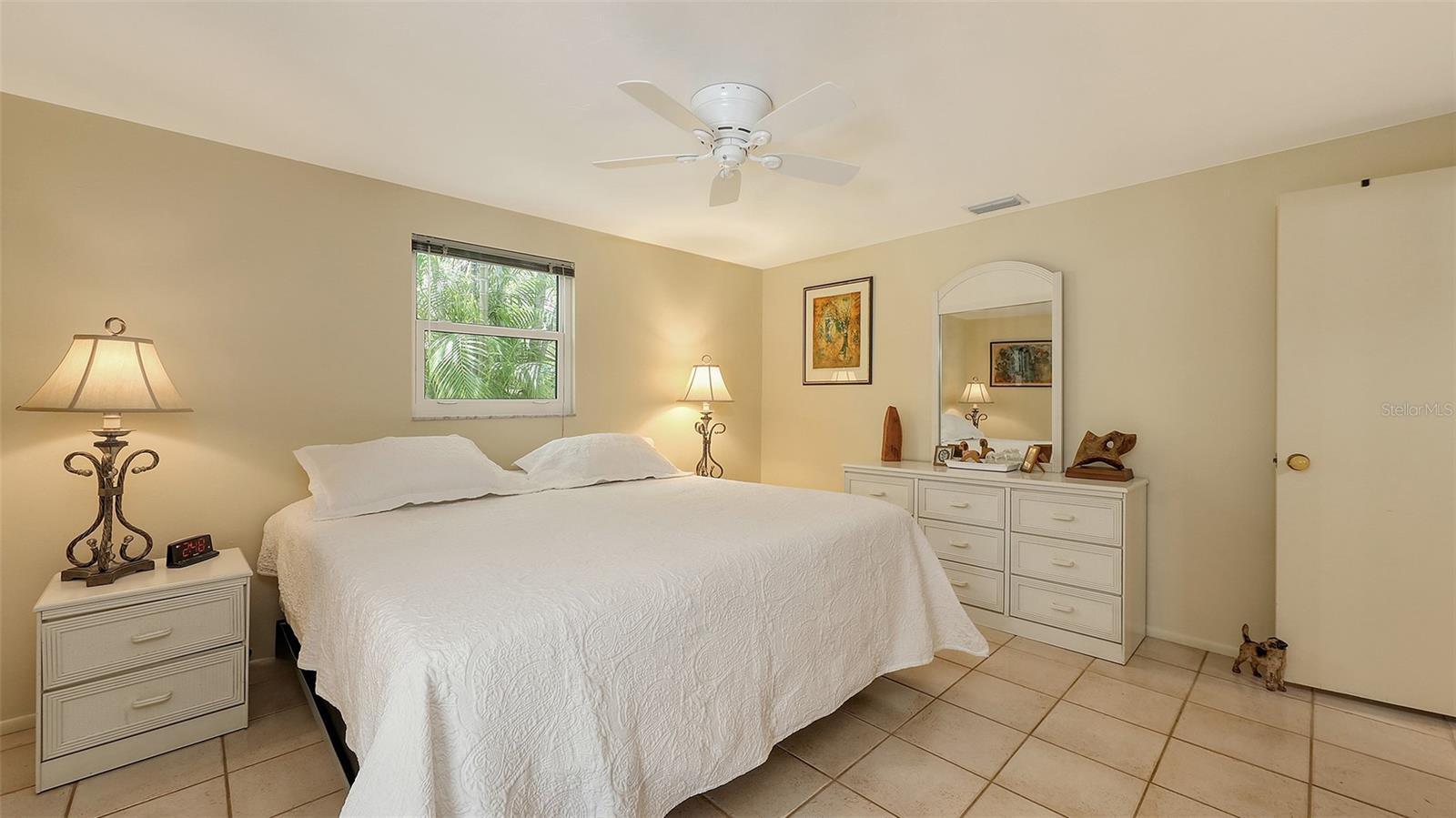 Image 18 of 30 For 626 46th Street