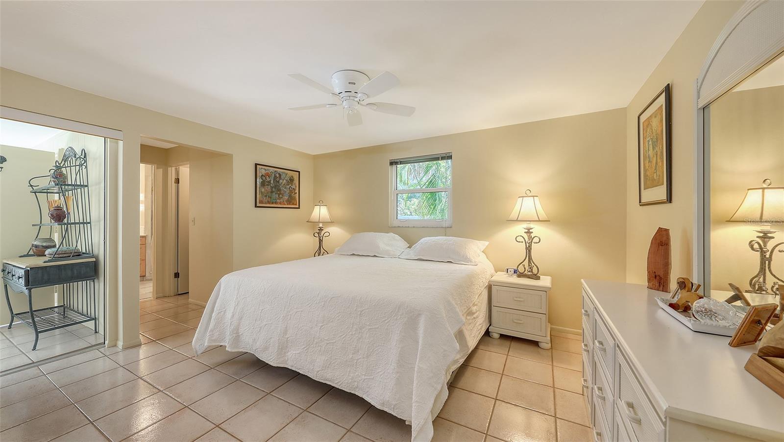 Image 19 of 30 For 626 46th Street