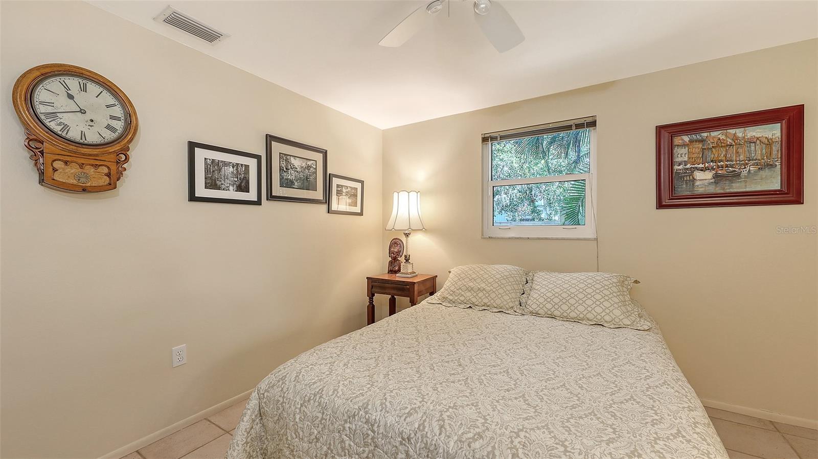 Image 21 of 30 For 626 46th Street