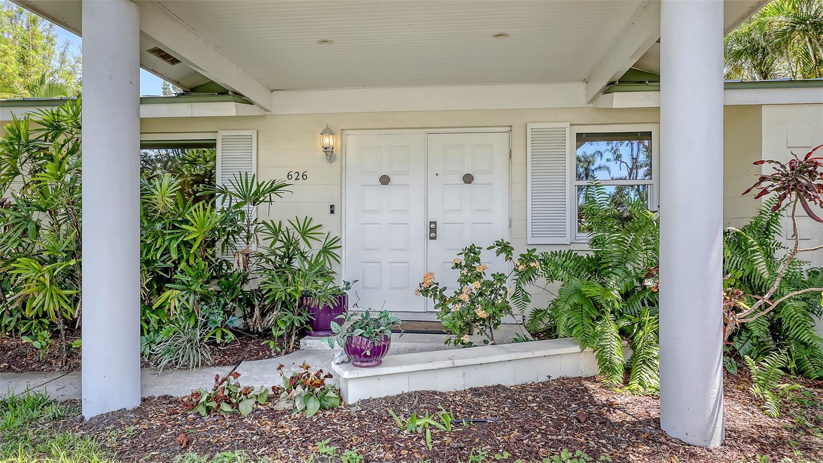 Image 3 of 30 For 626 46th Street