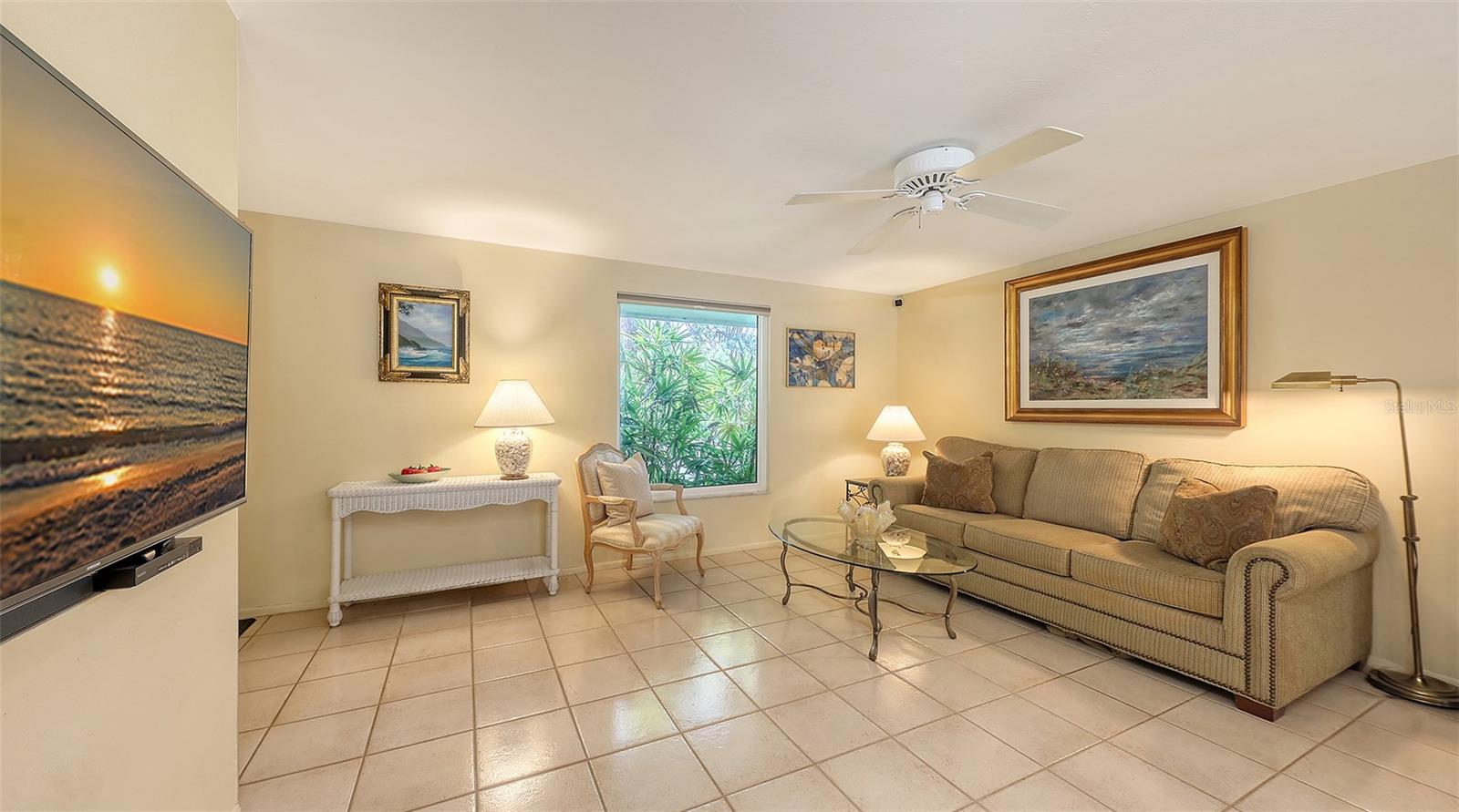 Image 5 of 30 For 626 46th Street