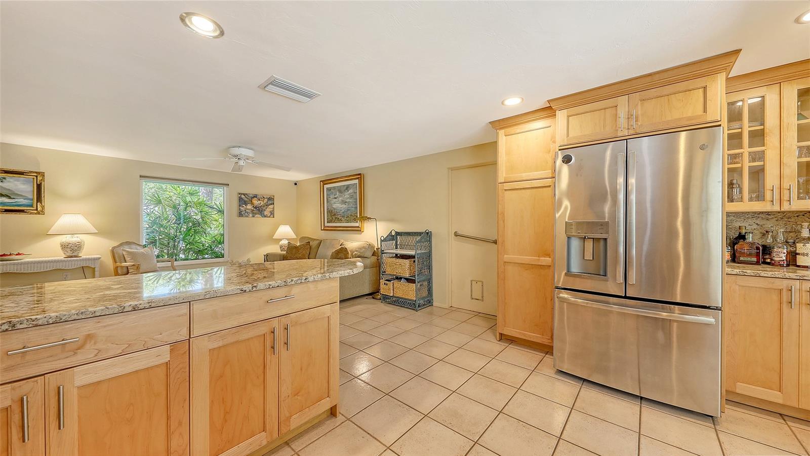 Image 8 of 30 For 626 46th Street