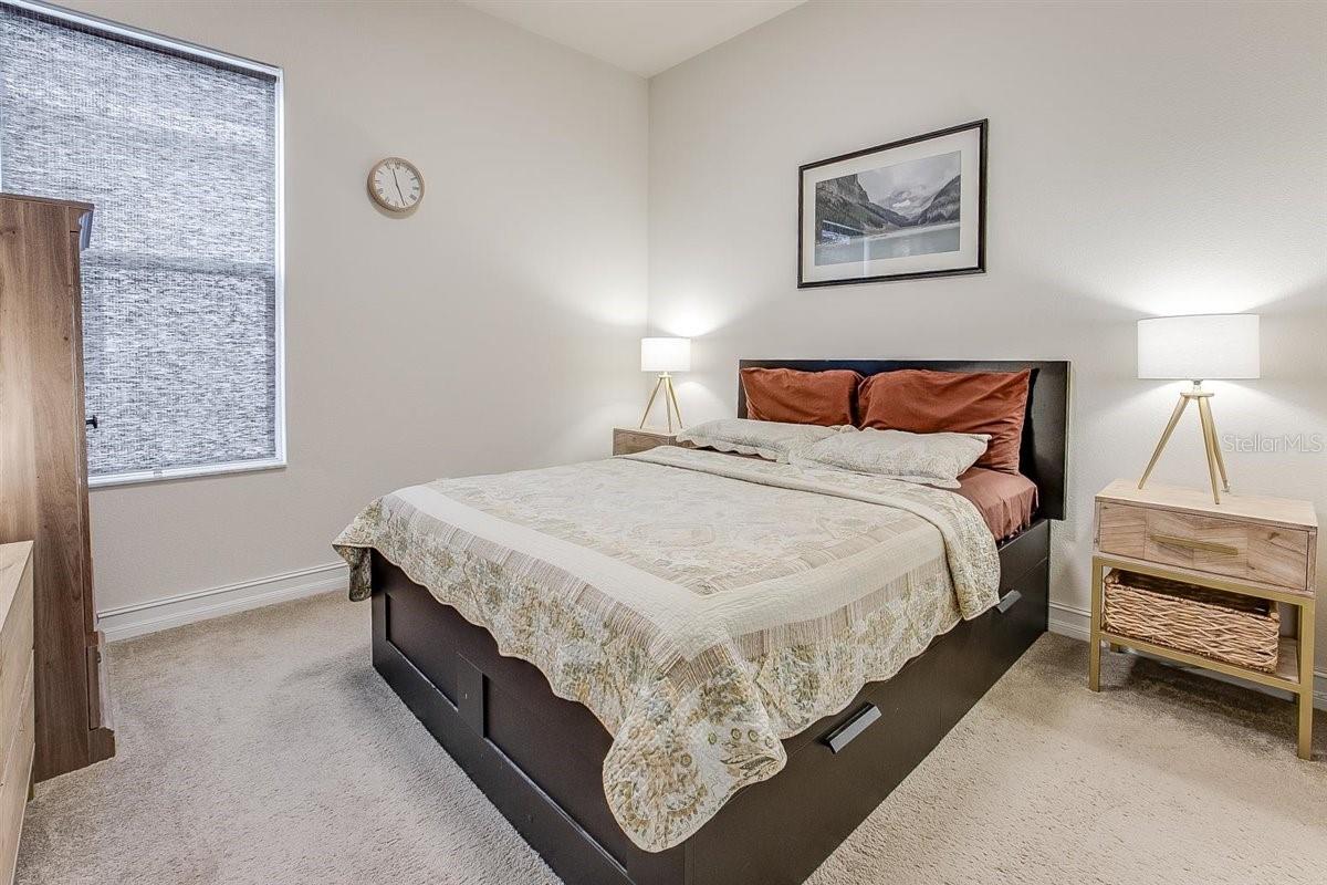 Image 6 of 44 For 11566 11th Avenue E