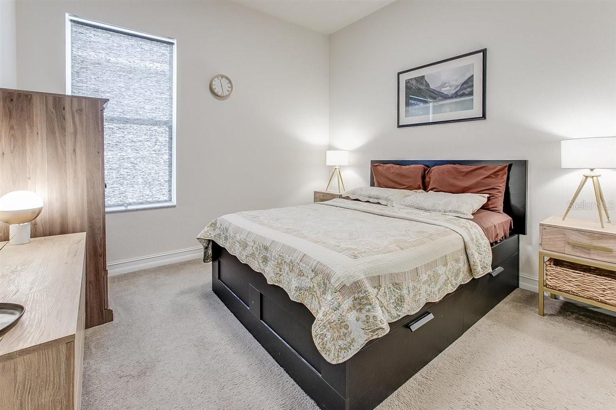 Image 8 of 44 For 11566 11th Avenue E
