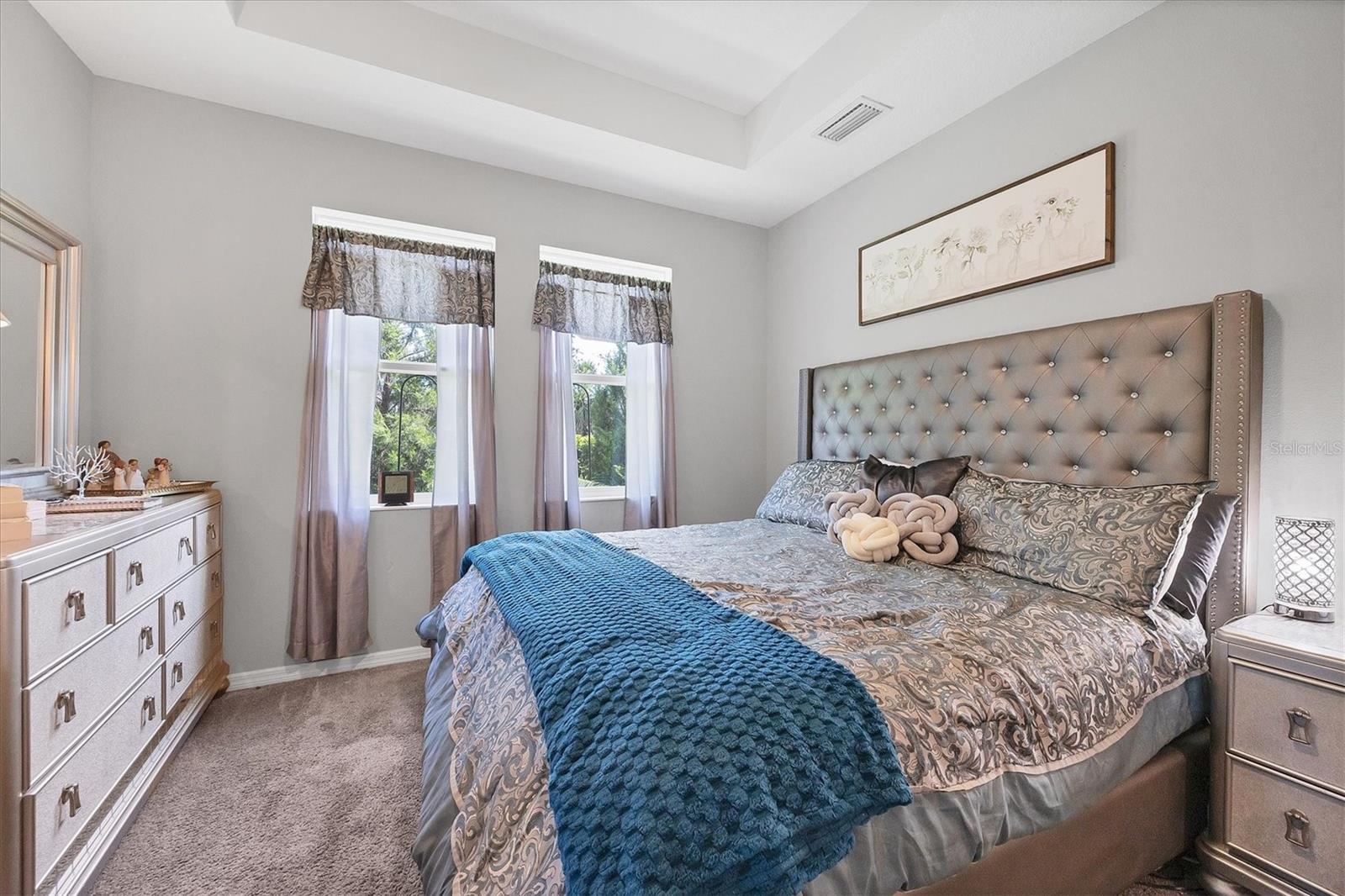 Image 12 of 28 For 5981 Amberly Drive