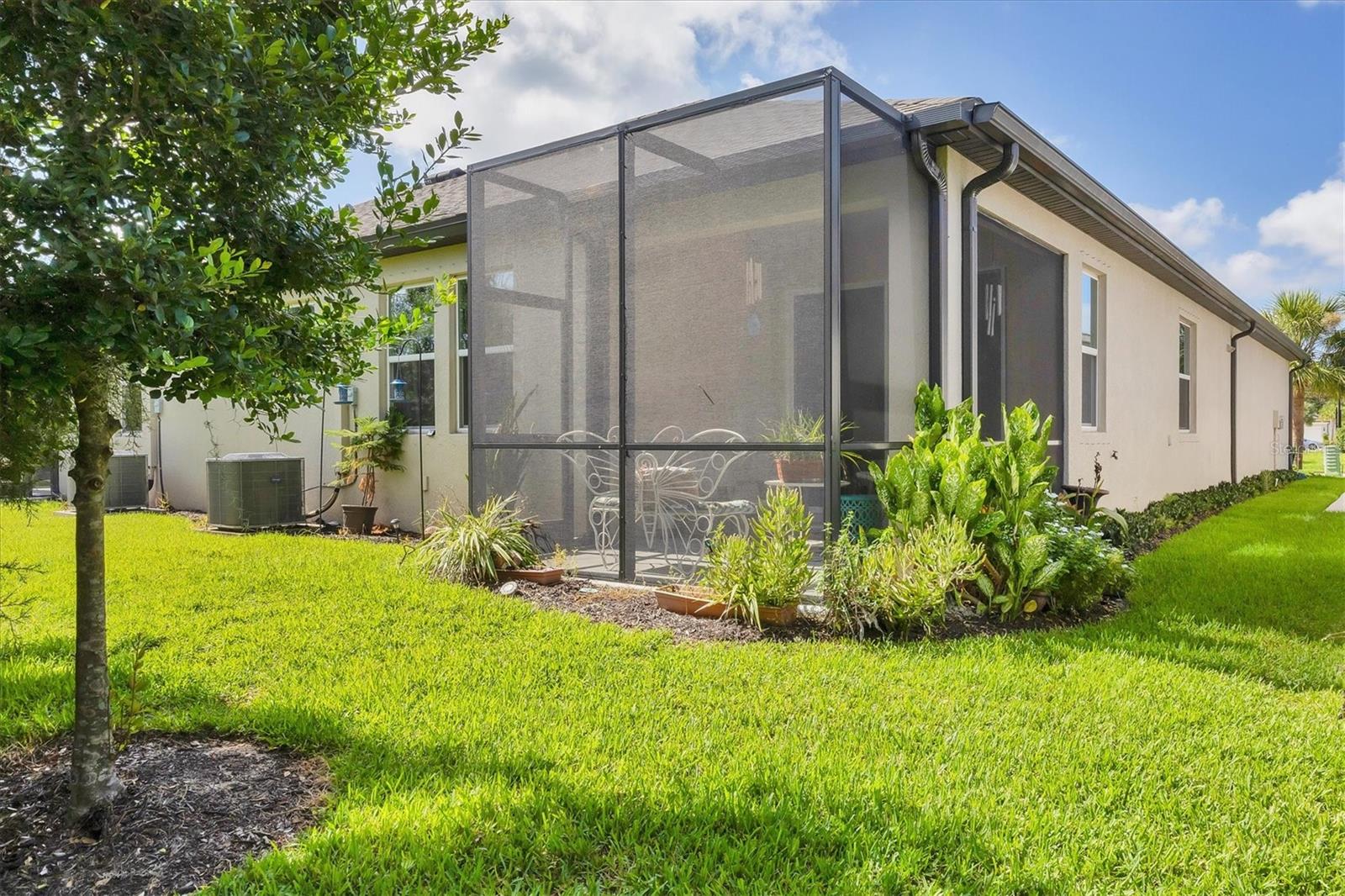 Image 23 of 28 For 5981 Amberly Drive