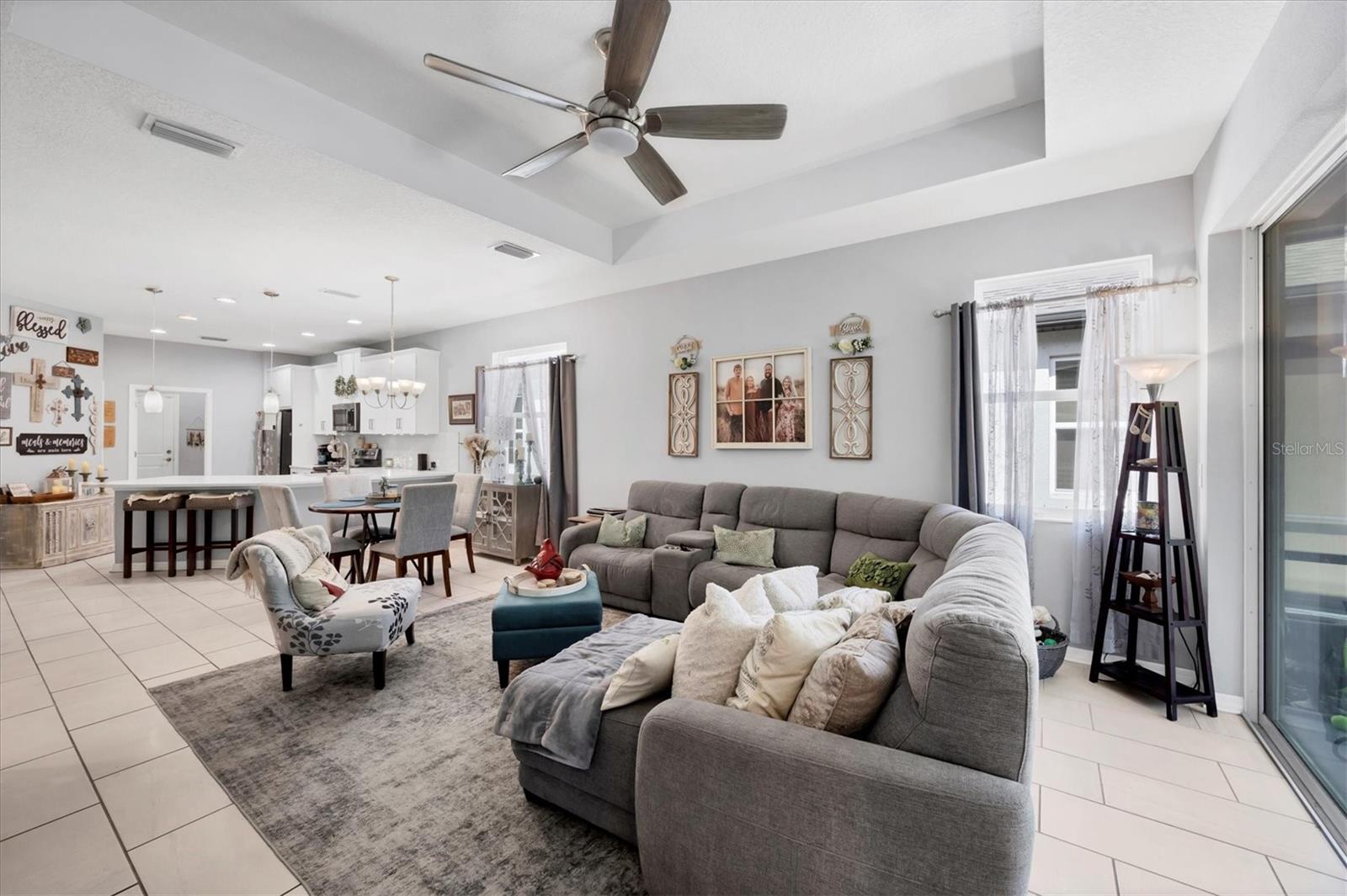 Image 9 of 28 For 5981 Amberly Drive