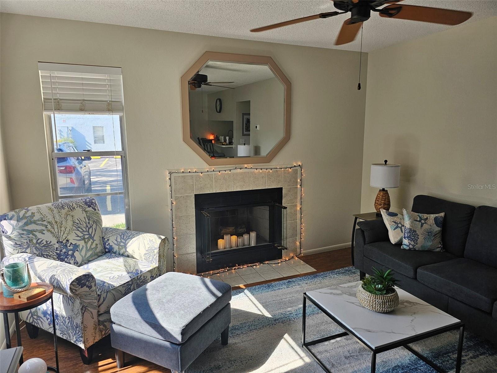 Image 4 of 24 For 3868 59th Avenue W 3868