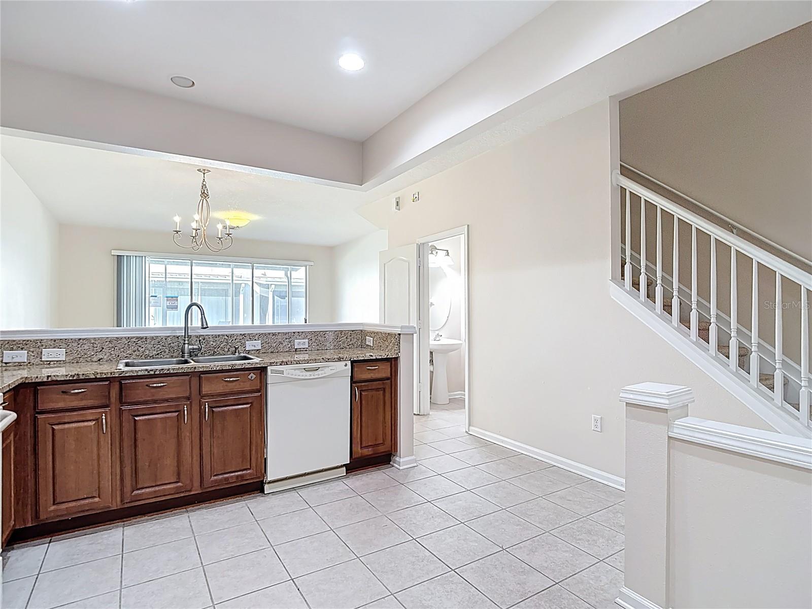 Image 21 of 70 For 26548 Castleview Way