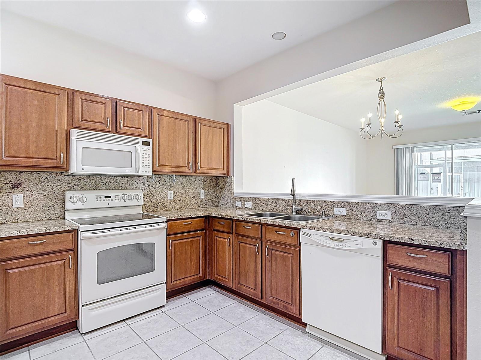 Image 23 of 70 For 26548 Castleview Way