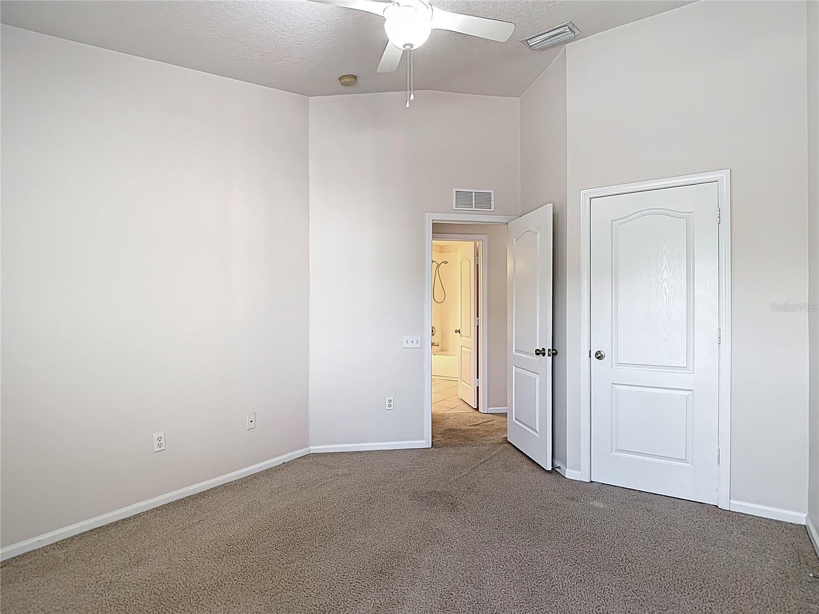 Image 46 of 70 For 26548 Castleview Way