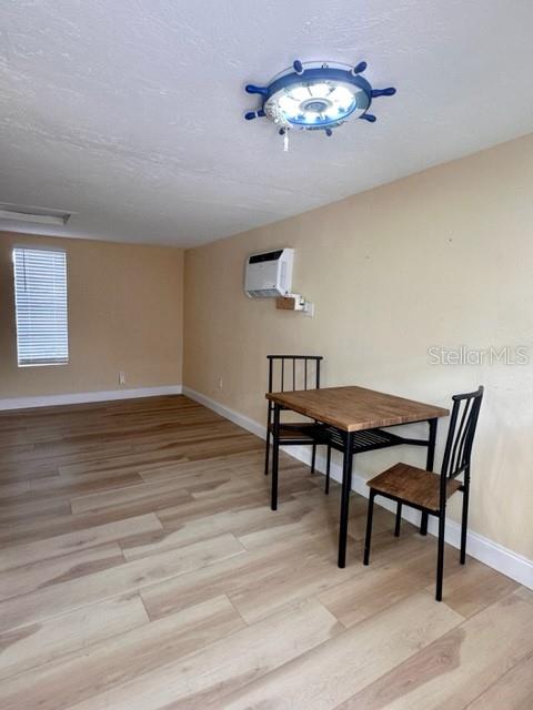 Image 2 of 24 For 1216 38th Street R