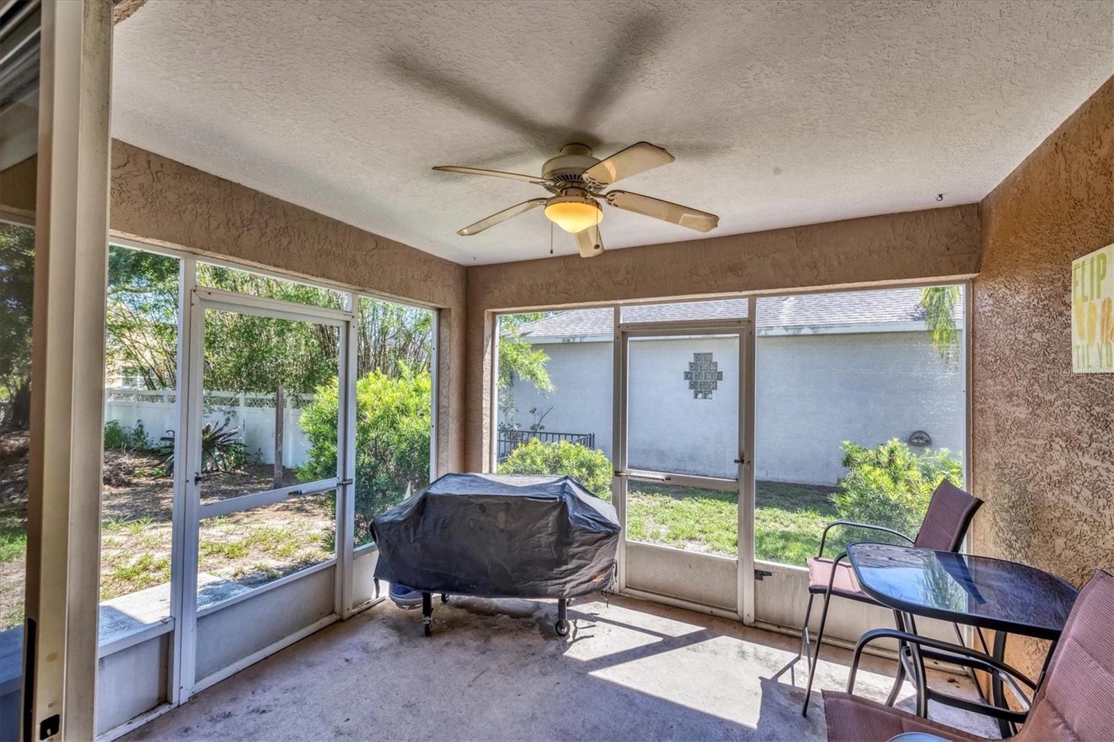 Image 12 of 36 For 815 Greenview Drive