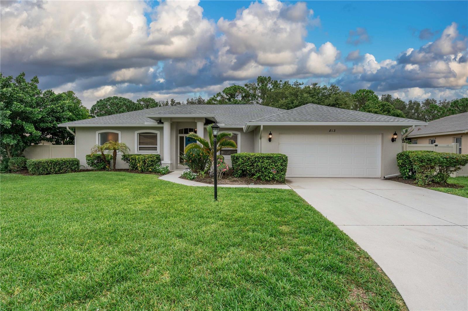 Details for 813 Oak Pond Drive, OSPREY, FL 34229