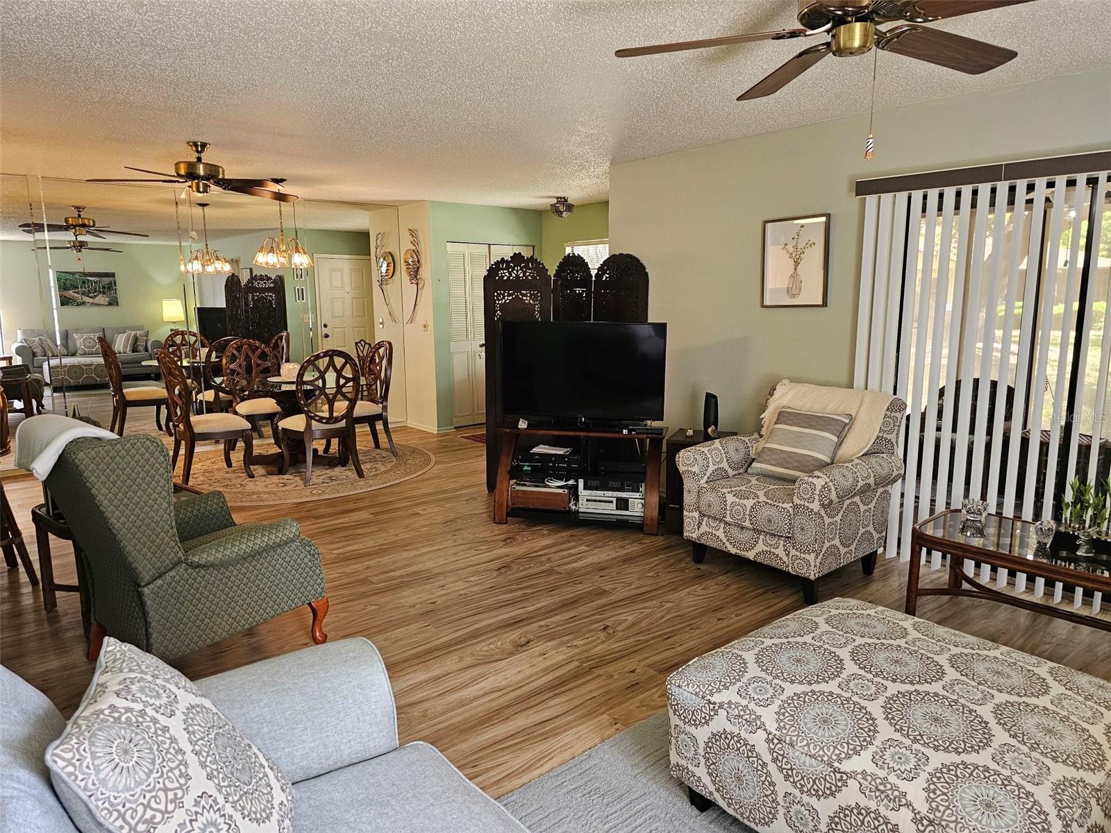Image 12 of 30 For 4139 66th Street Circle W