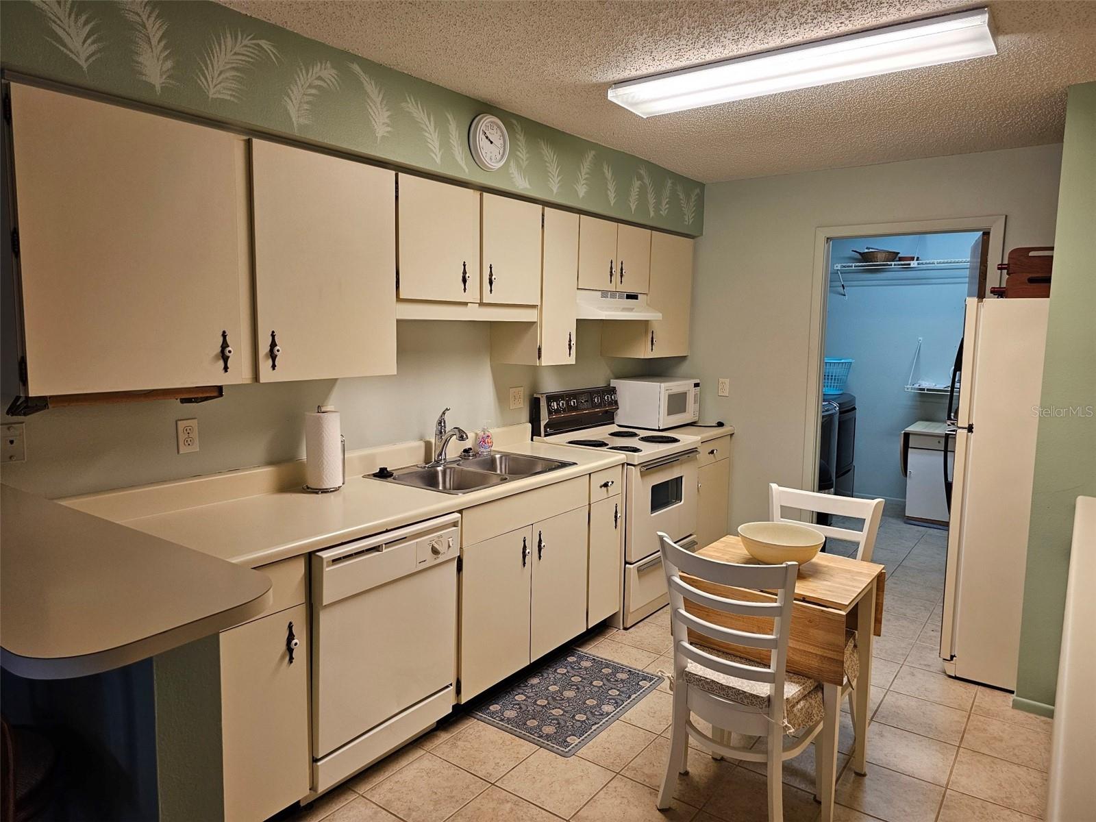 Image 13 of 30 For 4139 66th Street Circle W