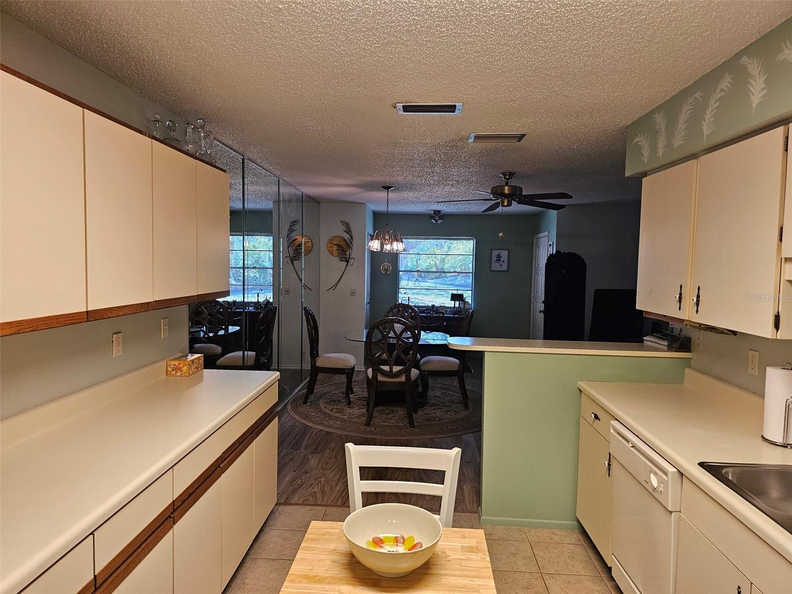 Image 15 of 30 For 4139 66th Street Circle W