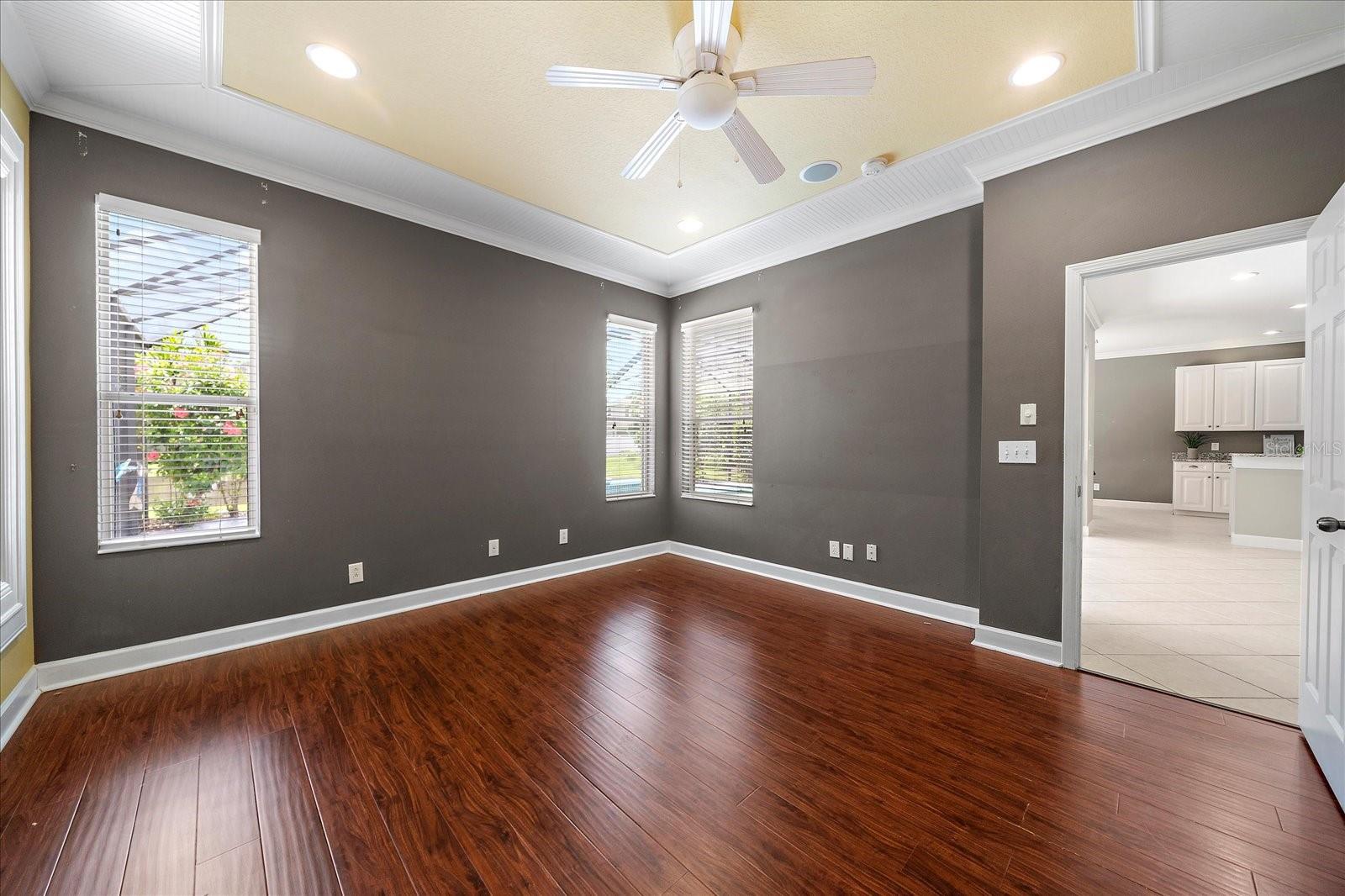 Image 27 of 41 For 4407 67th Street E