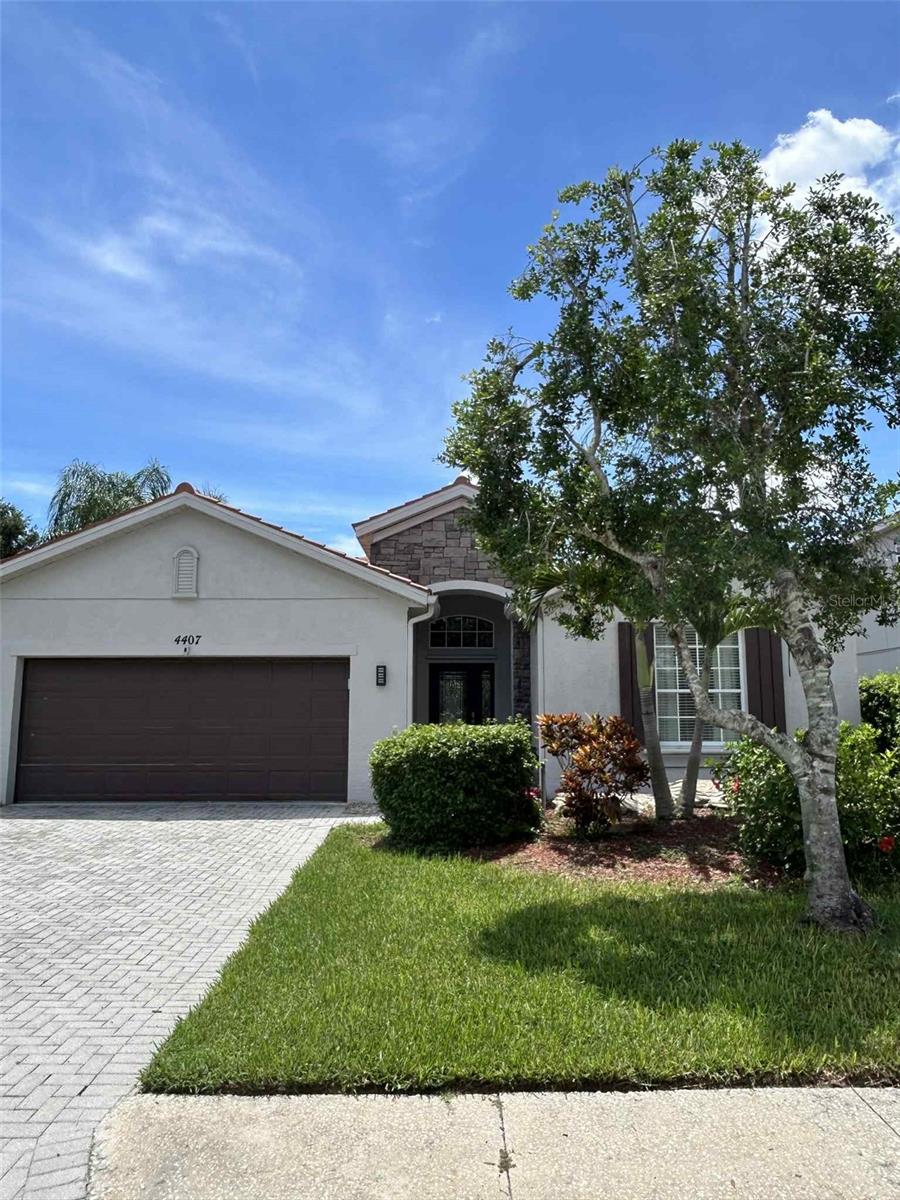 Image 3 of 41 For 4407 67th Street E