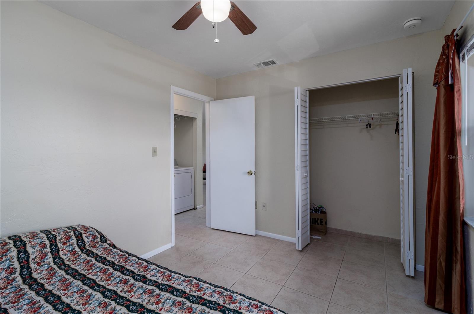 Image 13 of 17 For 87 Boundary Boulevard 9