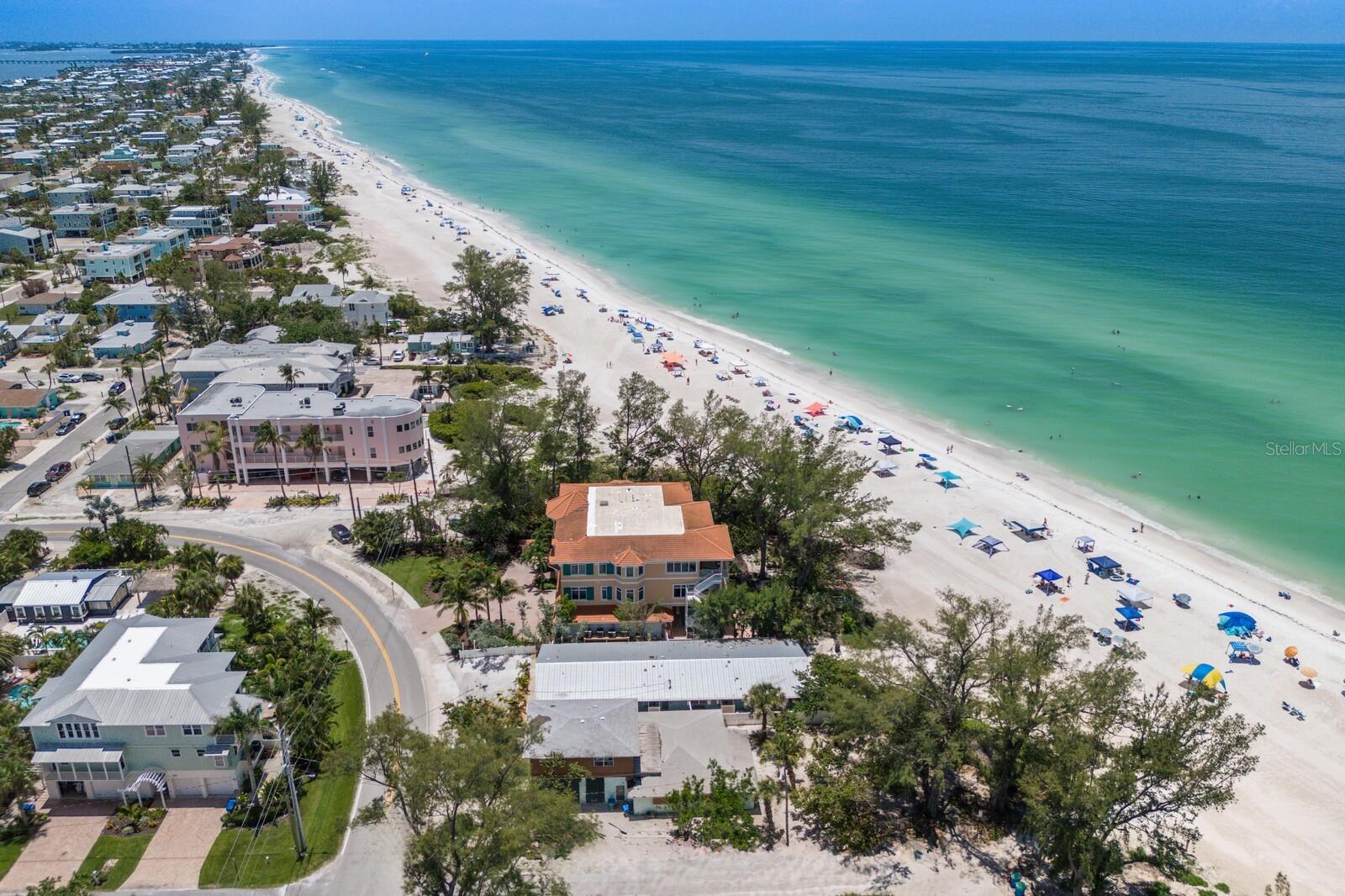 Image 4 of 10 For 3720 Gulf Drive