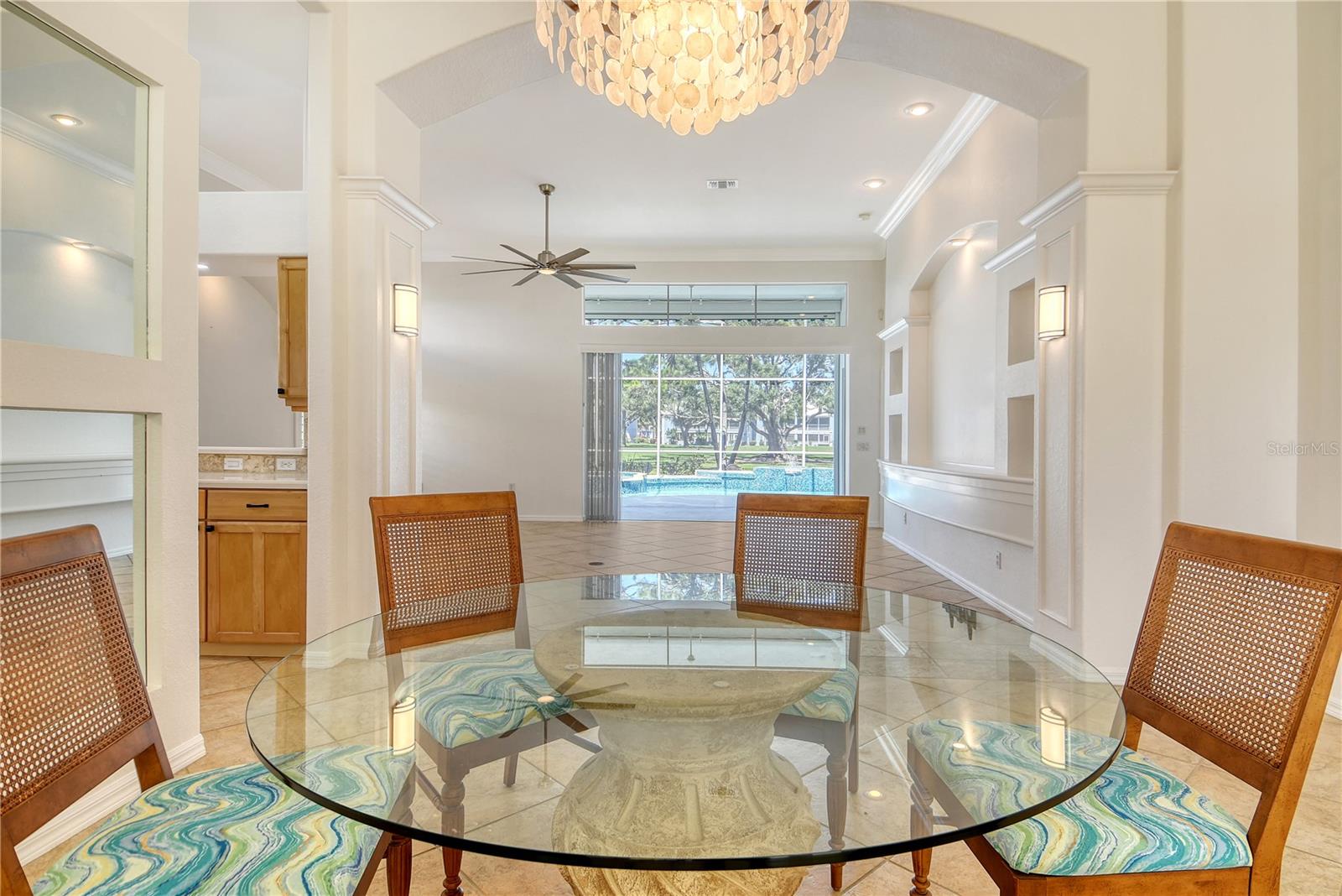 Image 12 of 58 For 340 Bermuda Court 5