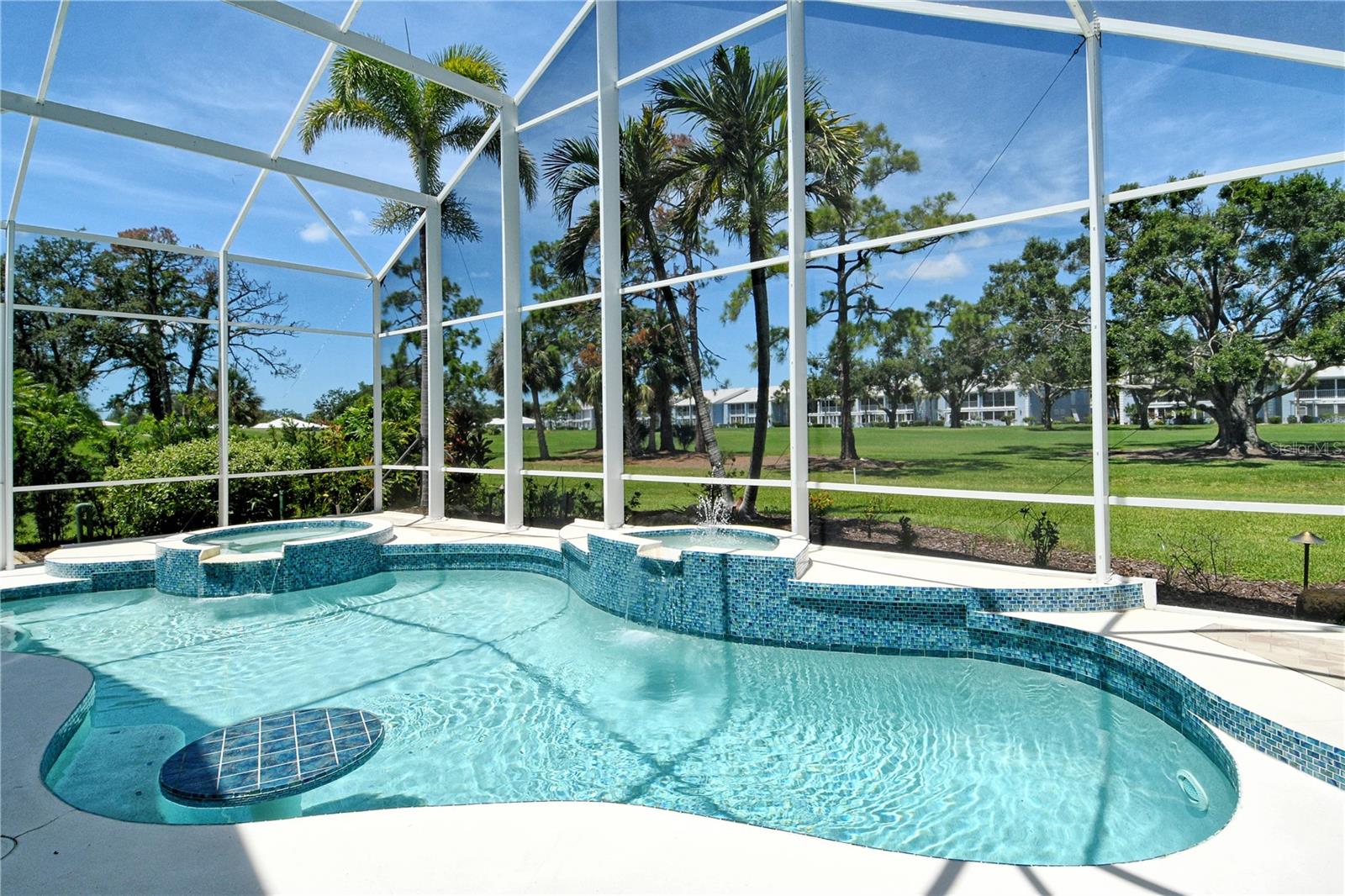 Image 46 of 58 For 340 Bermuda Court 5