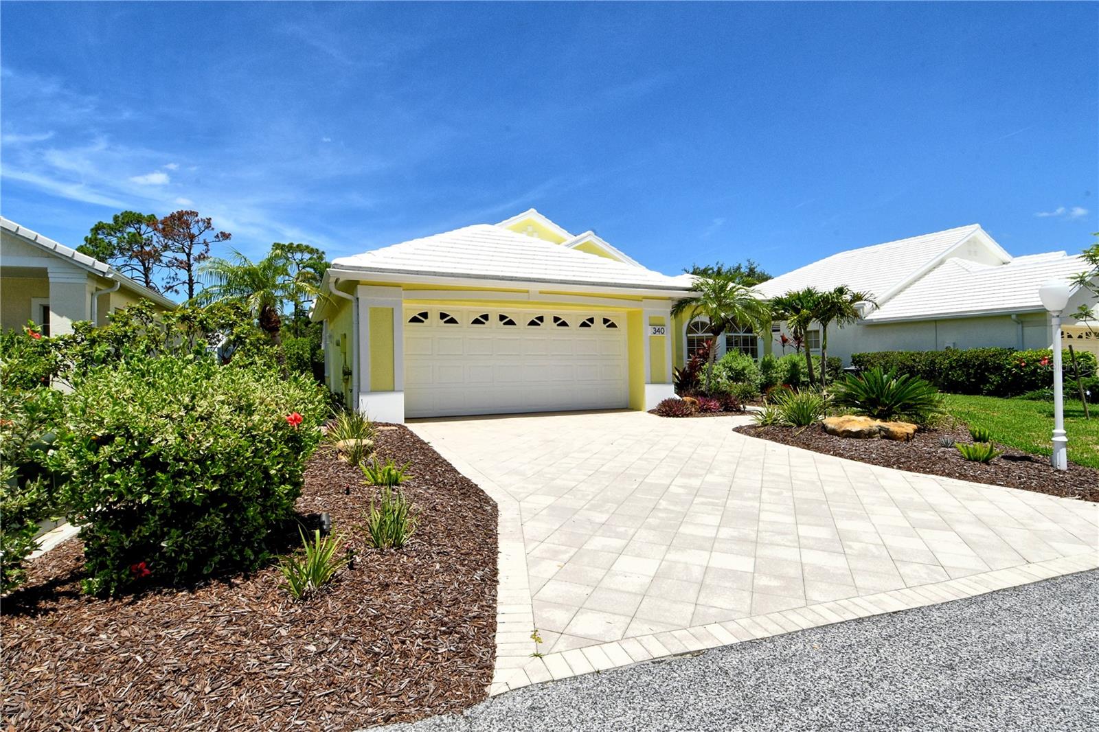 Image 5 of 58 For 340 Bermuda Court 5