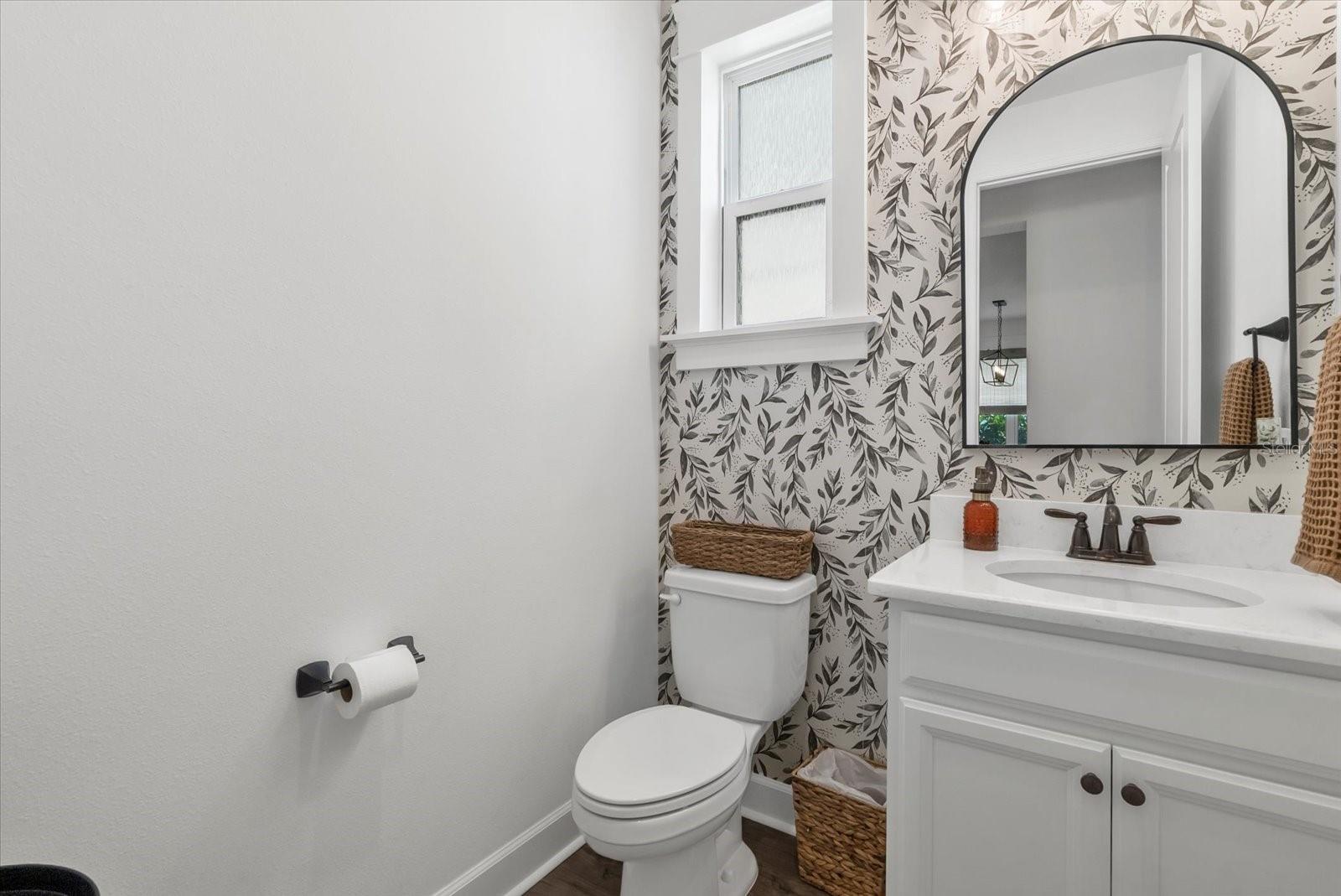 Image 15 of 40 For 16419 Paynes Mill Drive