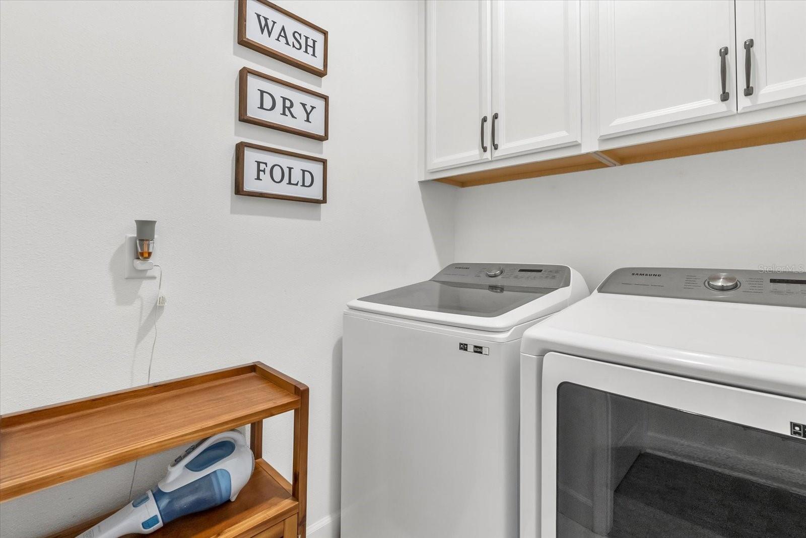 Image 16 of 40 For 16419 Paynes Mill Drive