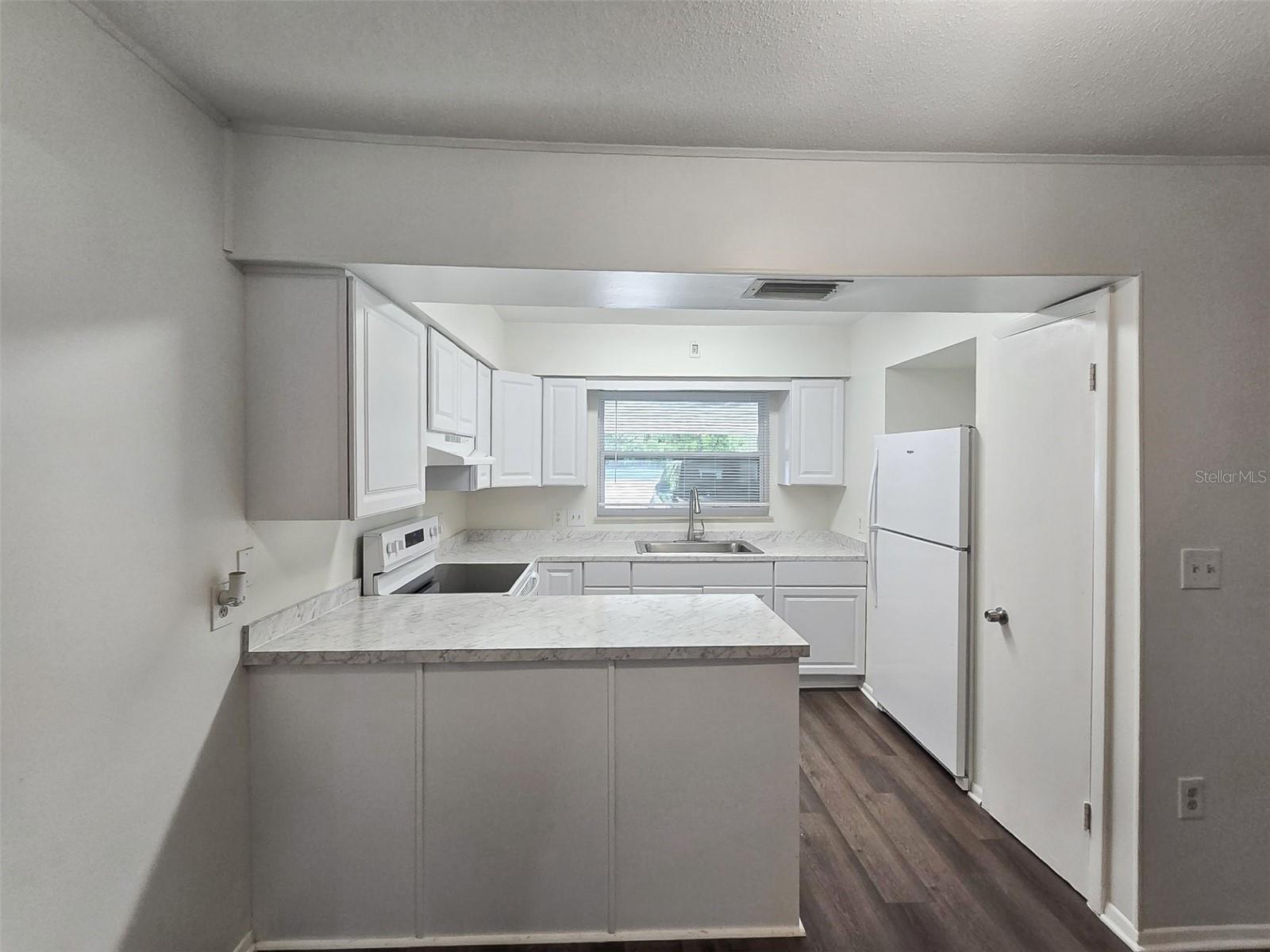 Image 2 of 22 For 5027 34th Street W