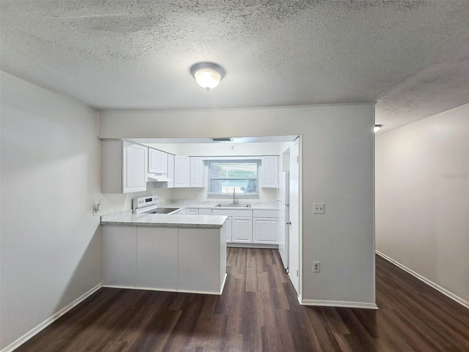Image 4 of 22 For 5027 34th Street W